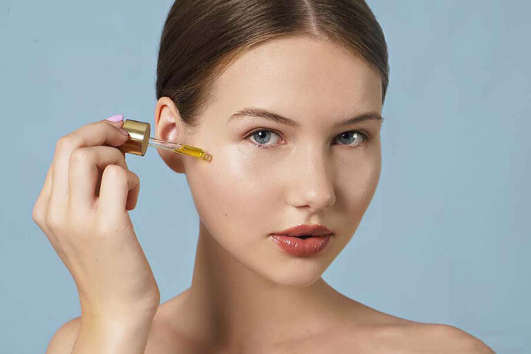 When to Use Vitamin C Serum in Your Routine